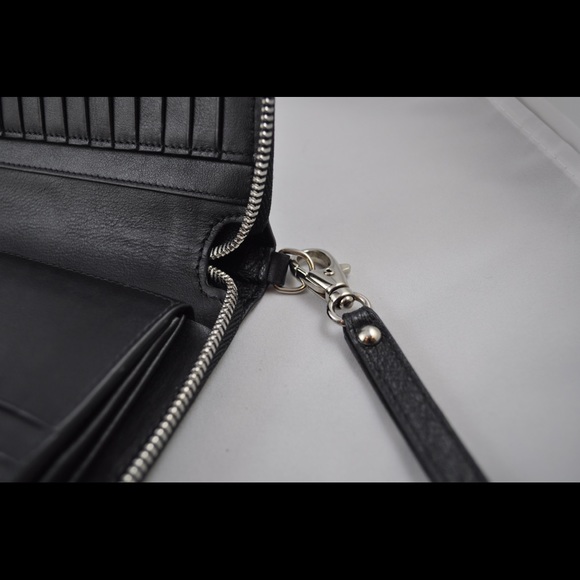 Borlino Ostrich Wristlet Wallet - Picture 6 of 8